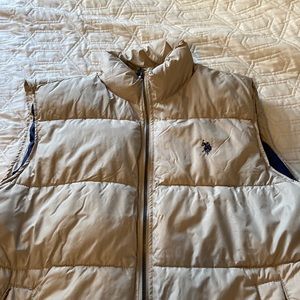 Us polo association X-Large tan vest